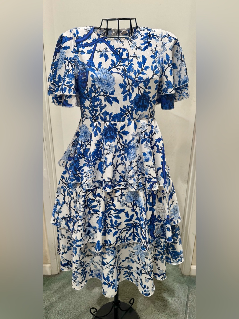 SHEIN Blue & White Floral Tiered Midi Dress